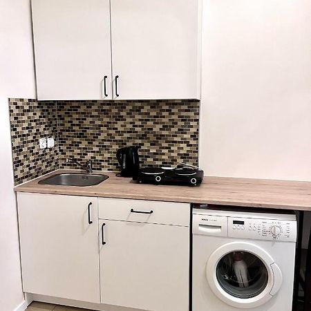 Quiet Apartment Close To Center Prag Exterior foto