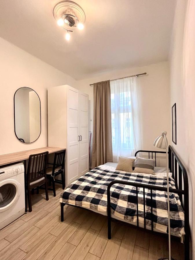 Quiet Apartment Close To Center Prag Exterior foto