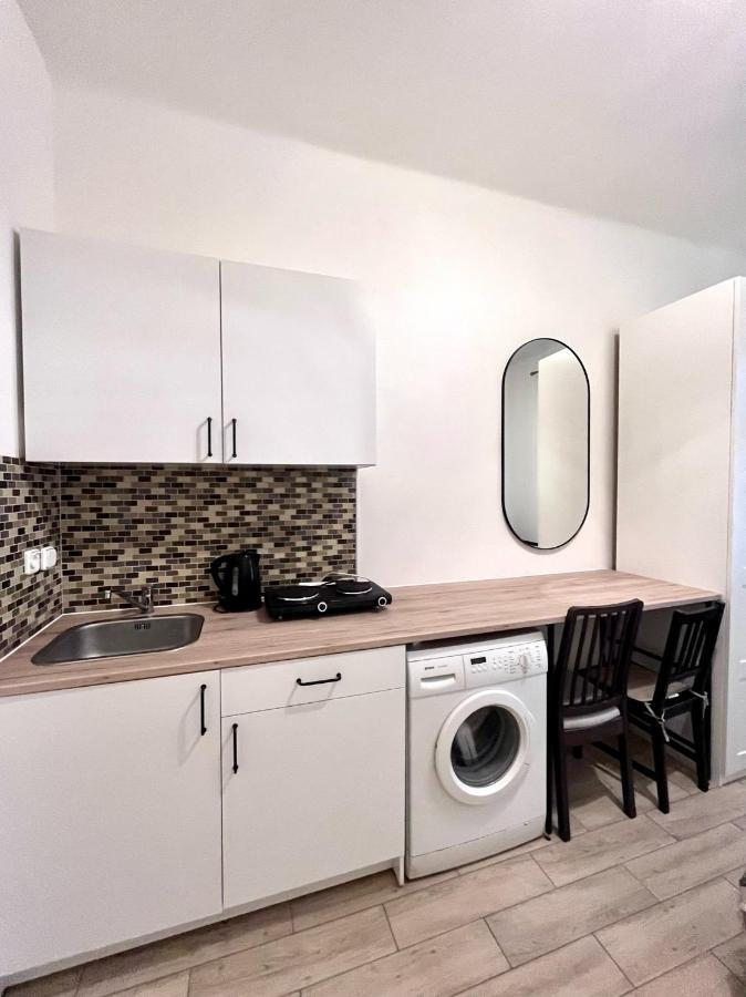 Quiet Apartment Close To Center Prag Exterior foto